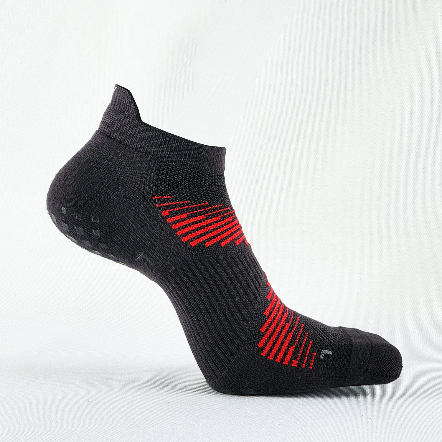 Xpress GRIP | Performance No-Show Tab Socks - Image 3