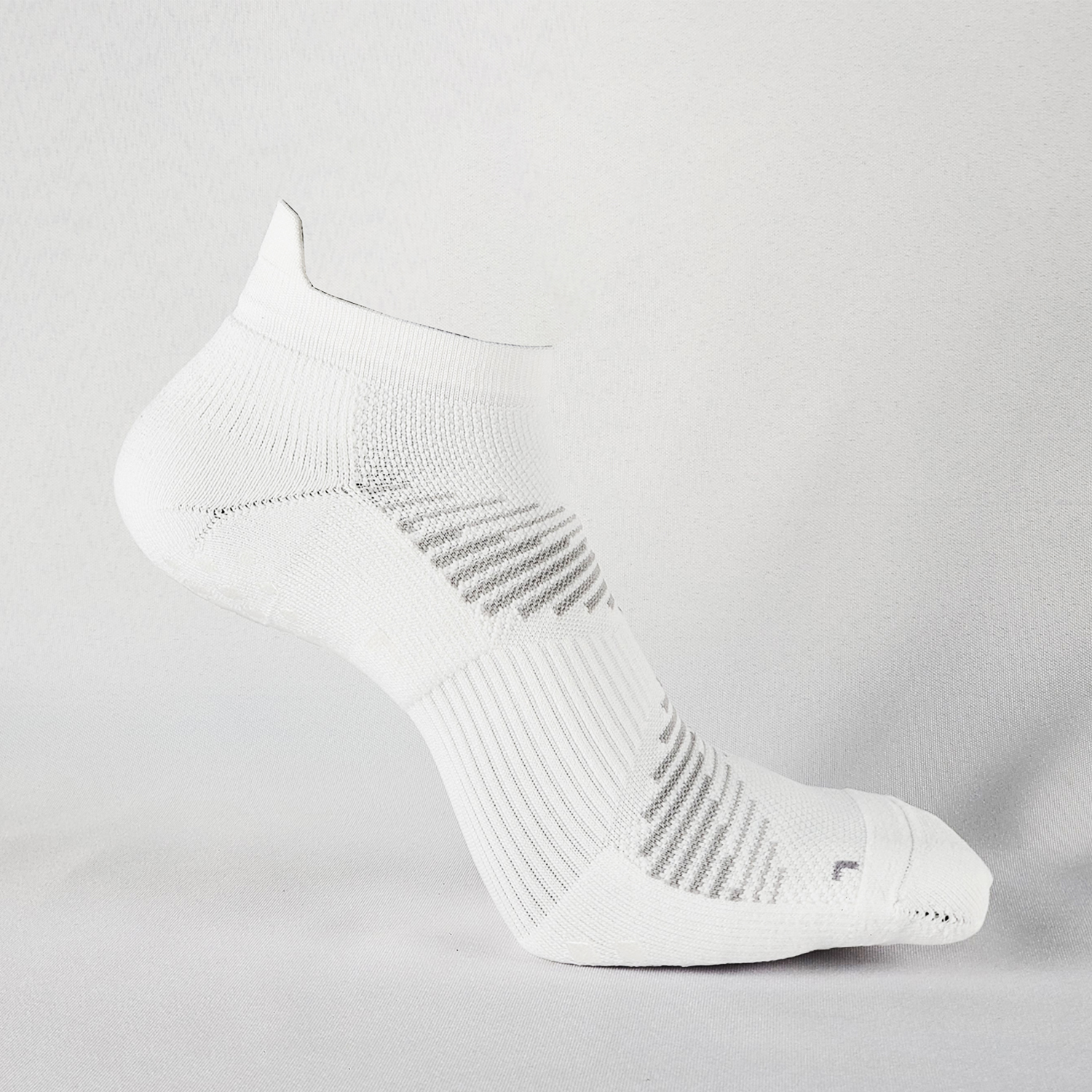 Xpress GRIP | Performance No-Show Tab Socks - Image 9