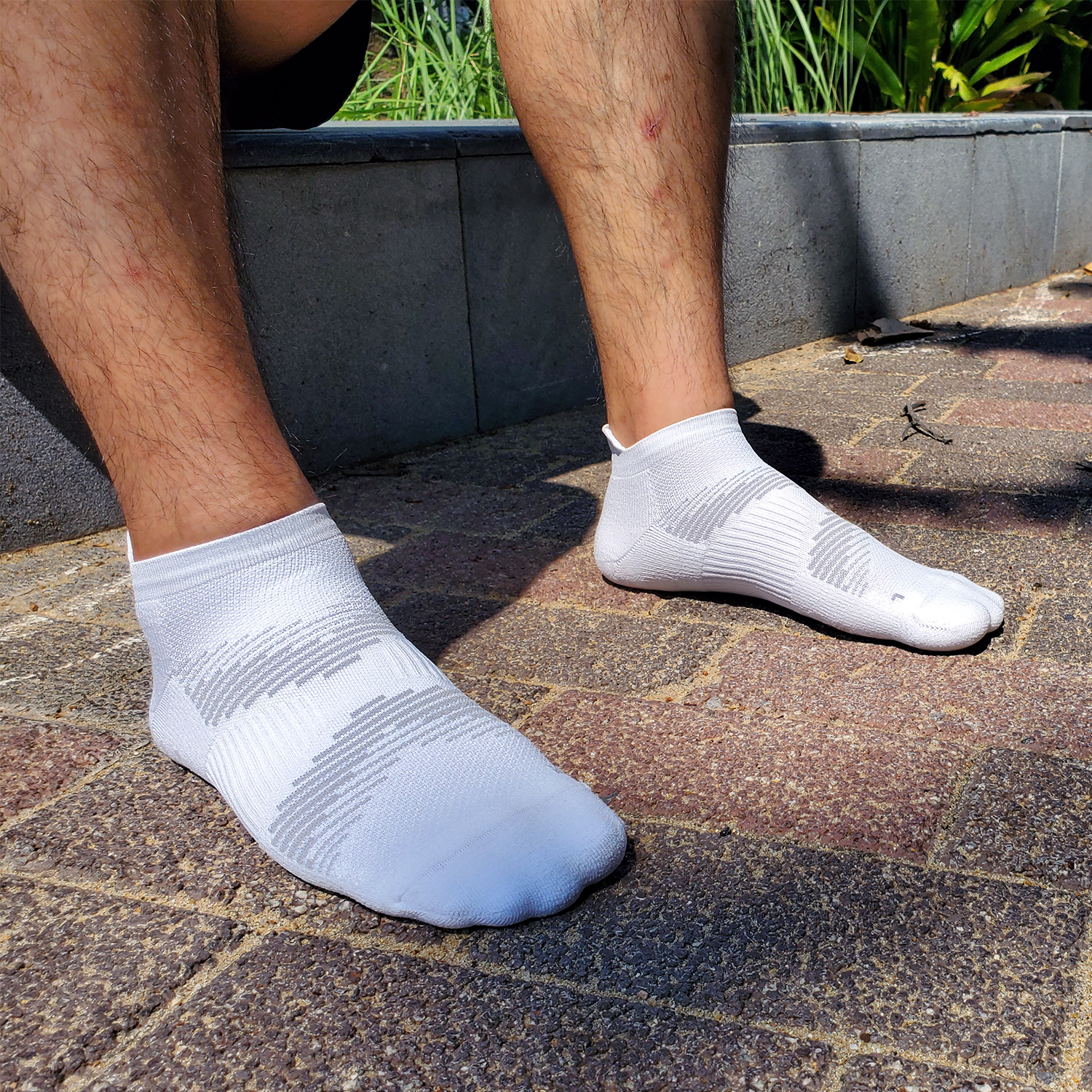 Xpress GRIP | Performance No-Show Tab Socks - Image 10